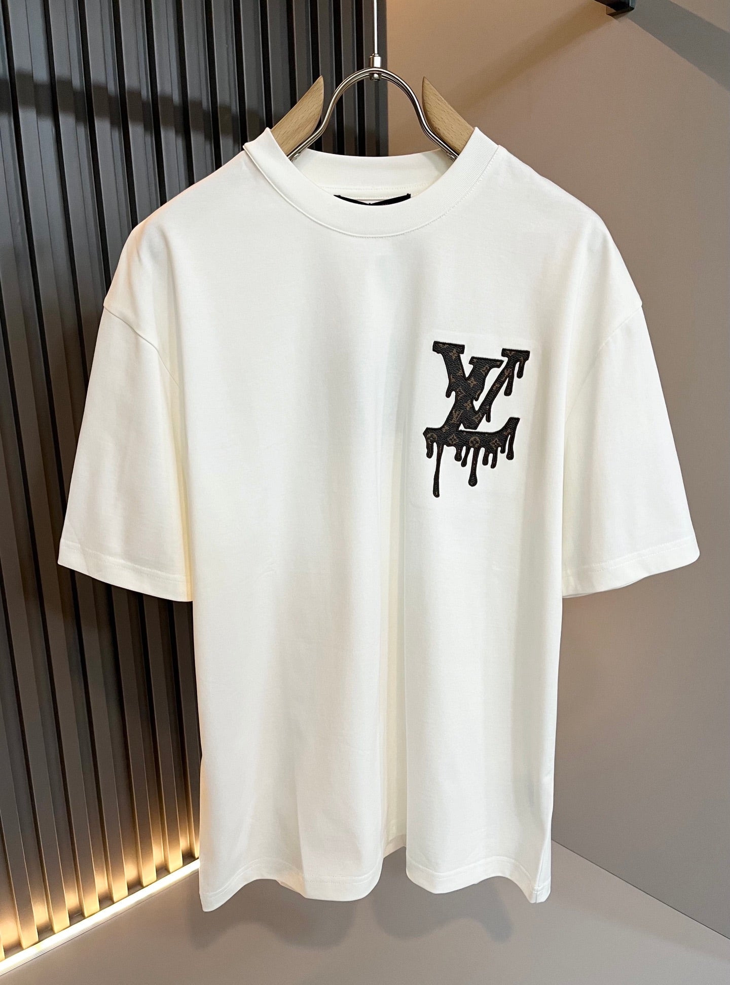 LOUI*V 2025ss new Iconic logo t-shirt