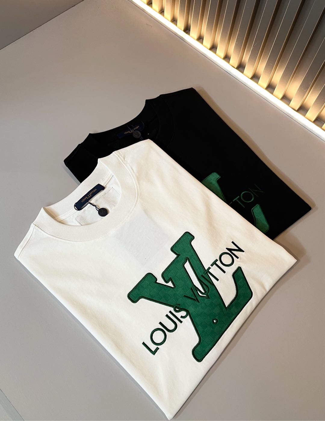 LOUI*V 2025ss new cotton t-shirt pattern embroidery