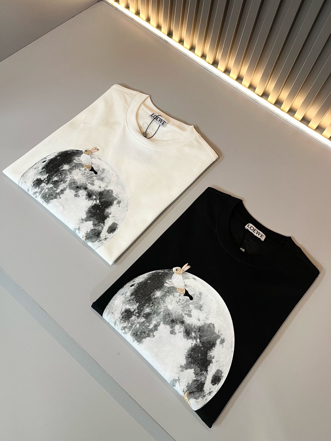 LOE*W 2025ss new moon pattern t-shirt