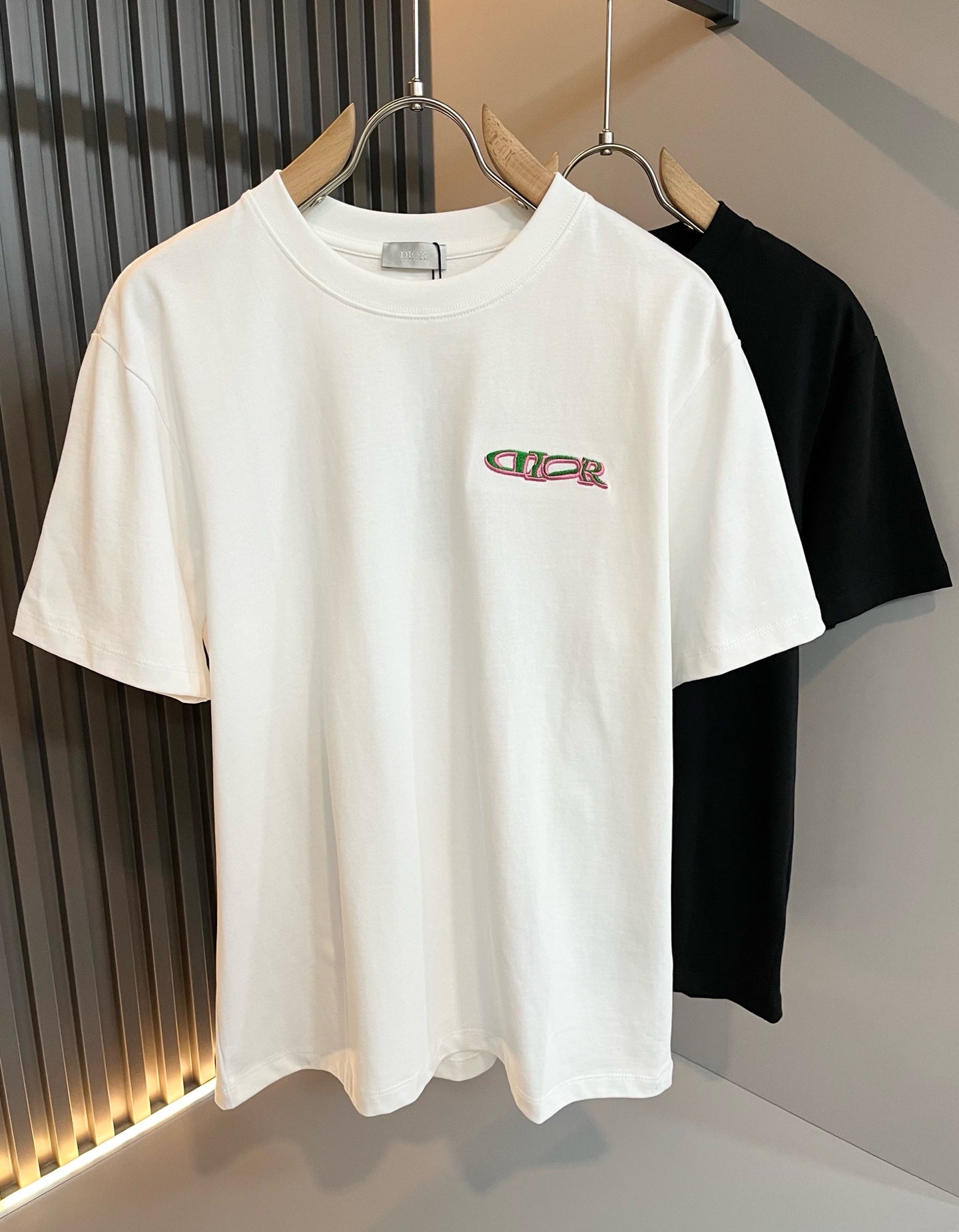 DIO* 2025ss new logo pattern embroidery t-shirt