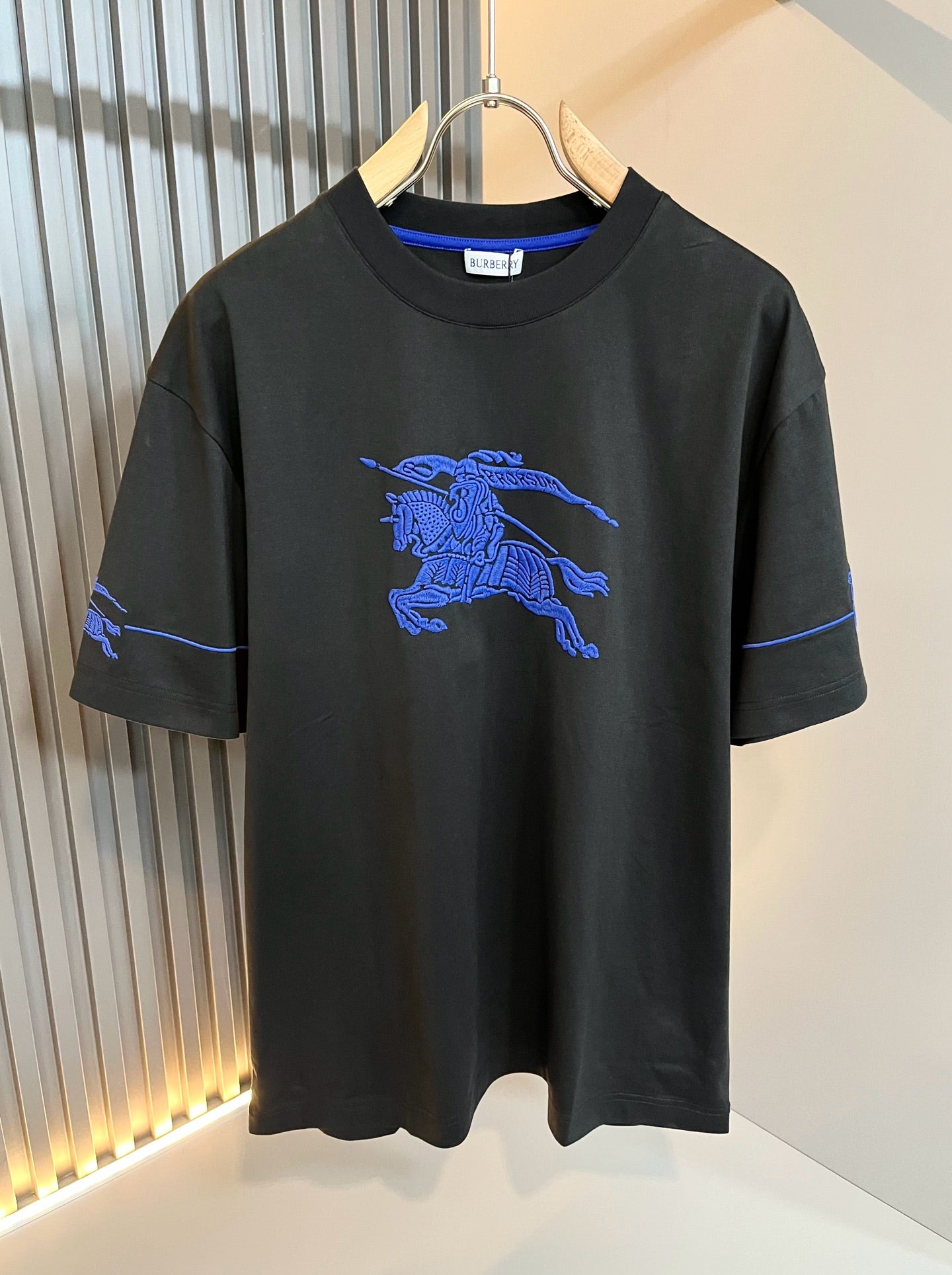 BURB* 2025ss new cotton t-shirt war horse pattern