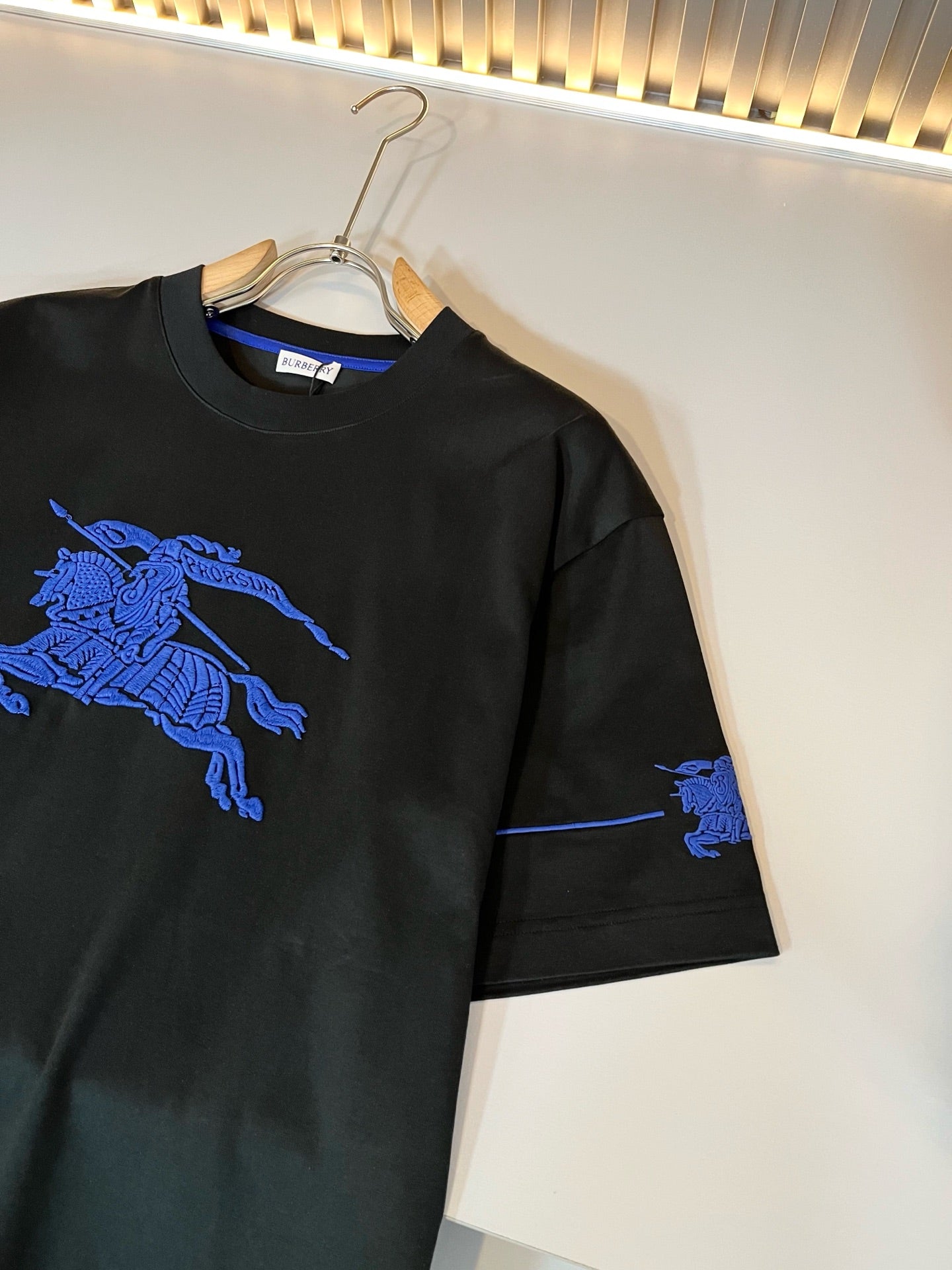 BURB* 2025ss new cotton t-shirt war horse pattern