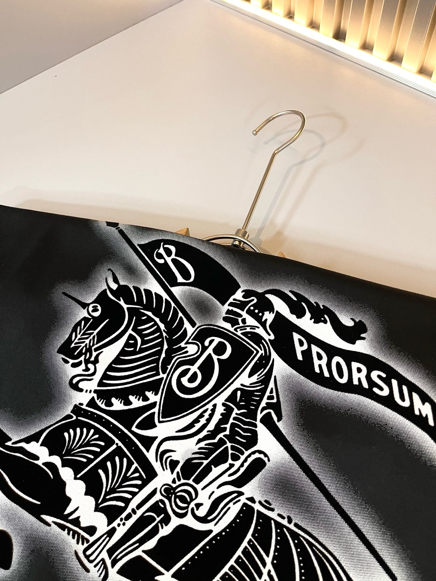BRUB* 2025ss new t-shirt velvet pattern