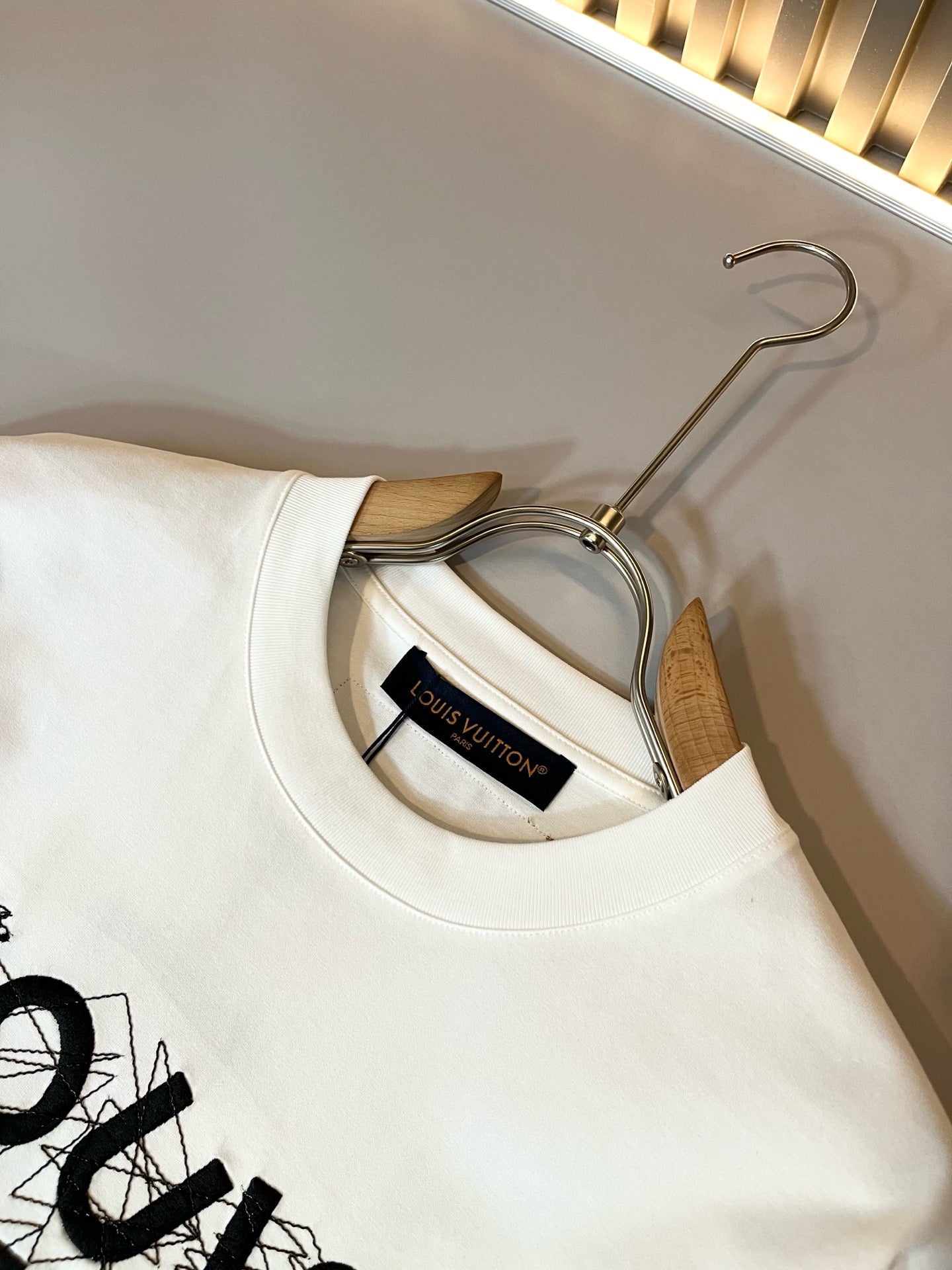 LOUI*V 2025ss new embroidery letters t-shirt