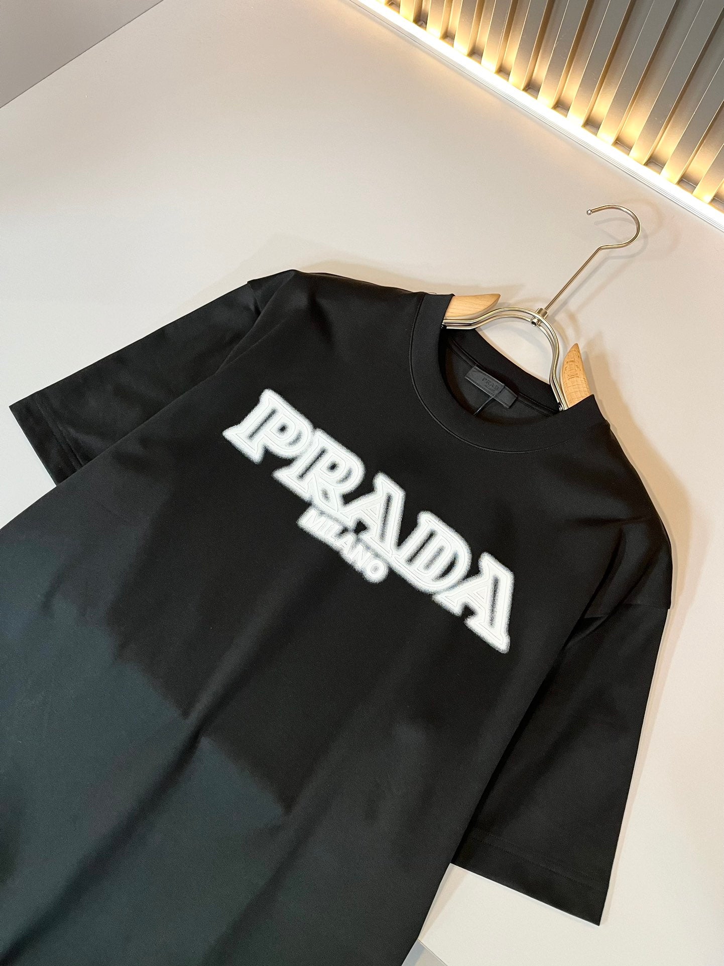 PRA* 2025ss new embossed printed pattern t-shirt