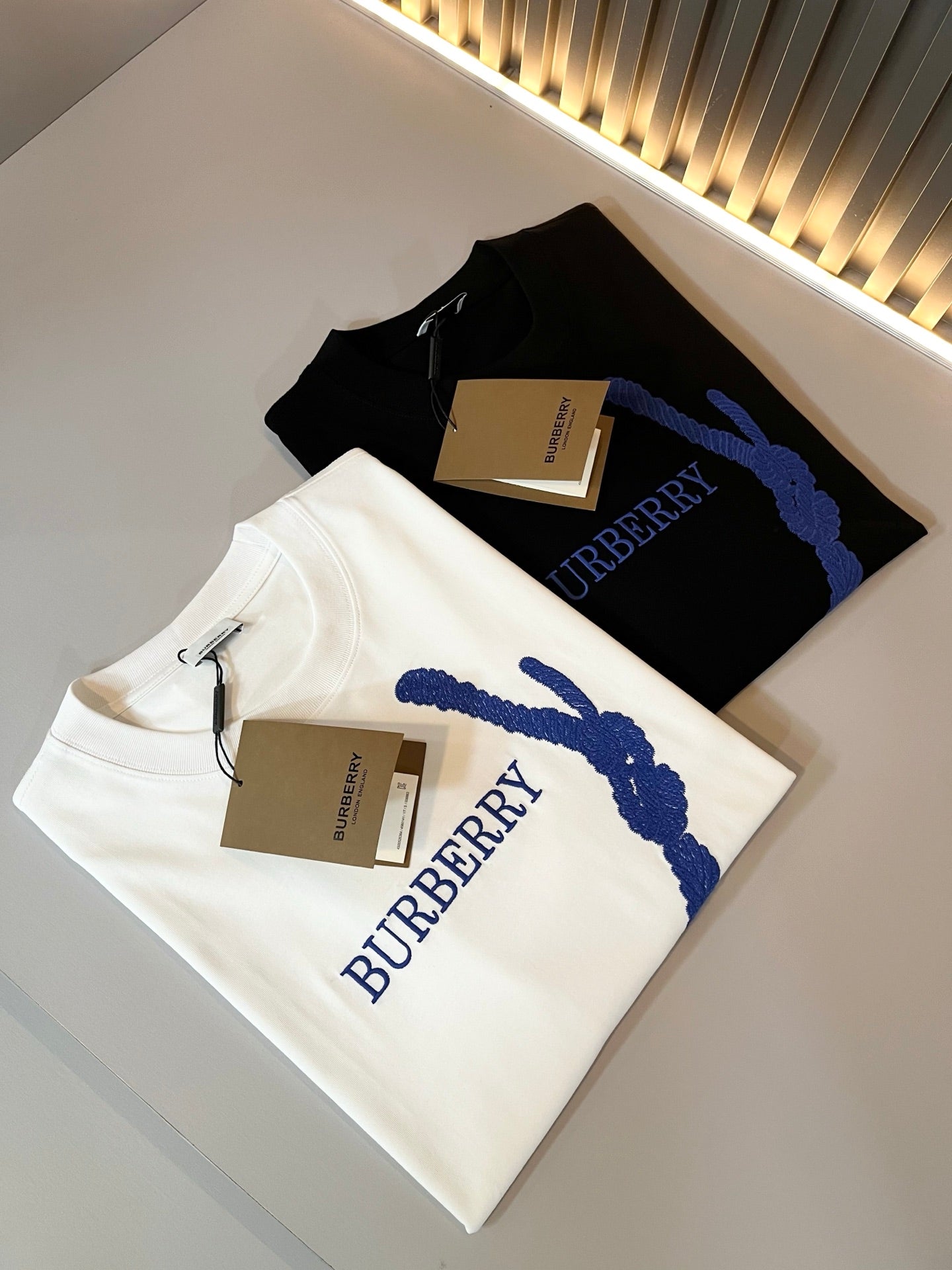 BURB* 2025ss new t-shirt embroidery