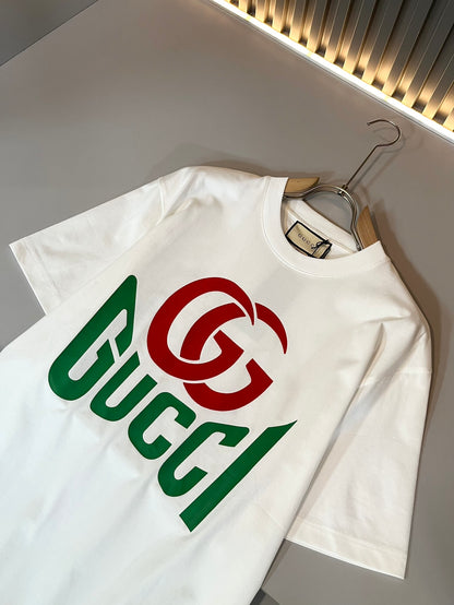 GUC*  new cotton t-shirt embossed logo