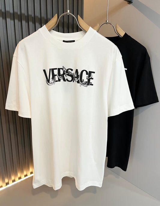 VERSA* 2025ss letter logo printed t-shirt