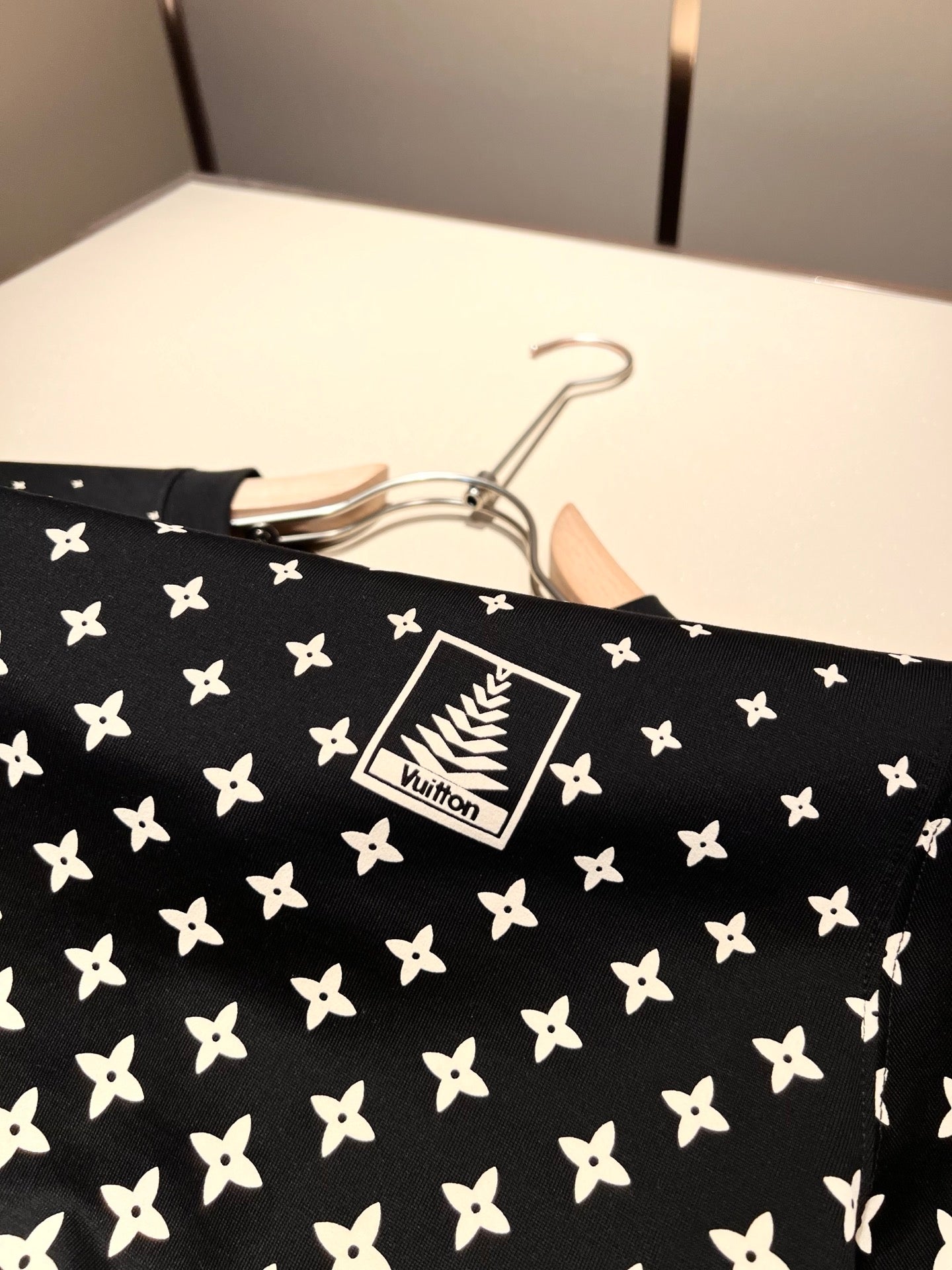 LOUI*V 2025ss new fashion printed t-hirt
