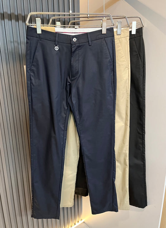 BURB* cotton blend casual trousers