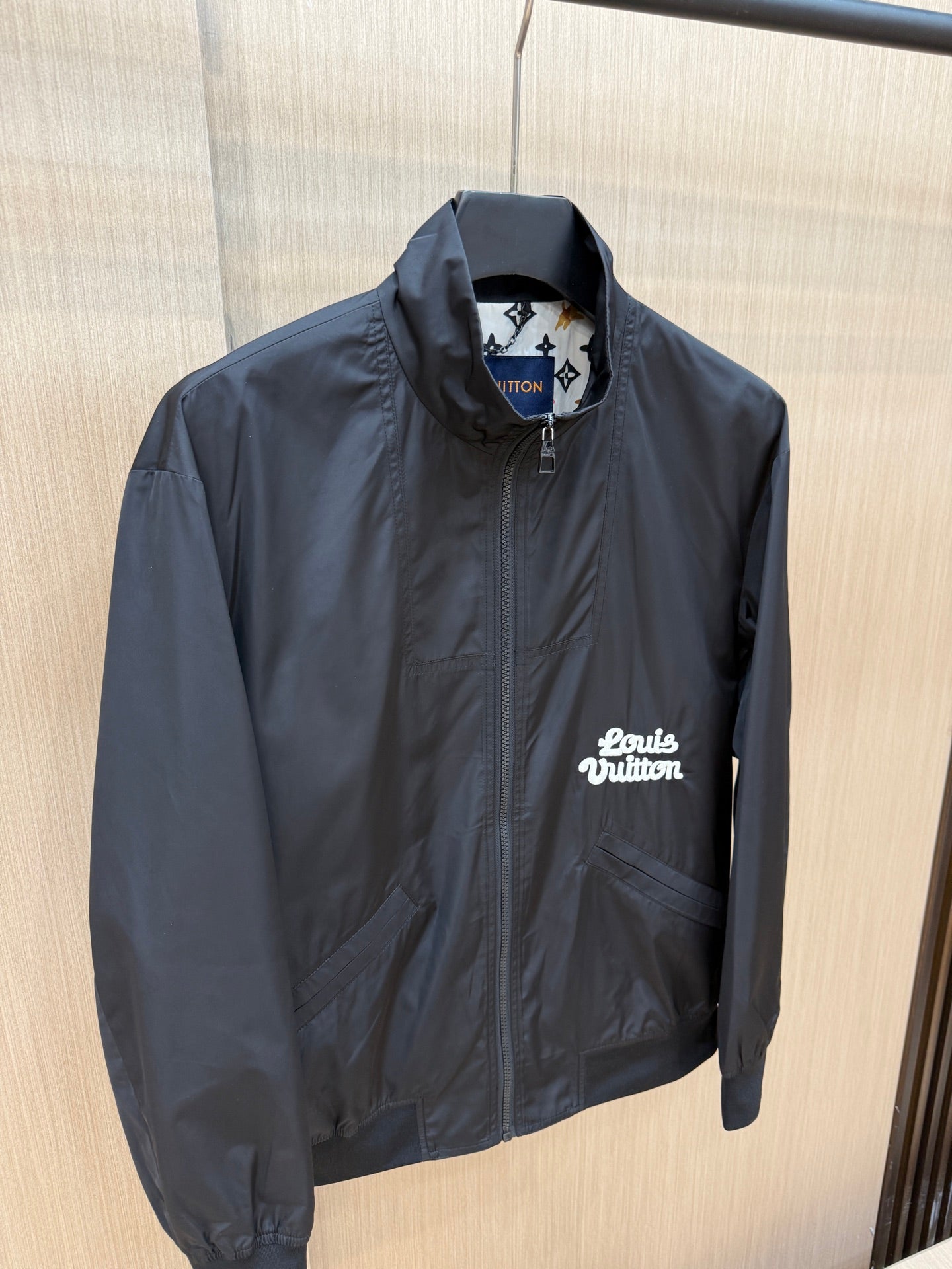 LOUI*V  embroidered logo jacket