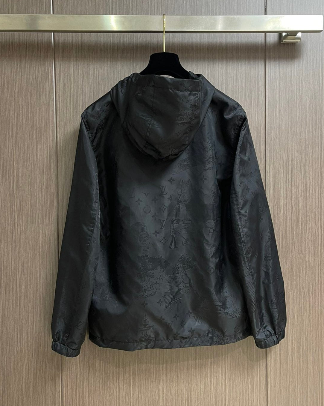 LOUI*V Nylon Windbreaker