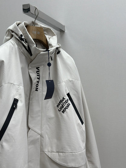 LOUI*V Technical Mid-Length Parka