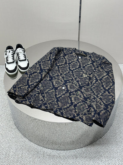 LOUI*V Graphic Collarless Denim Jacket