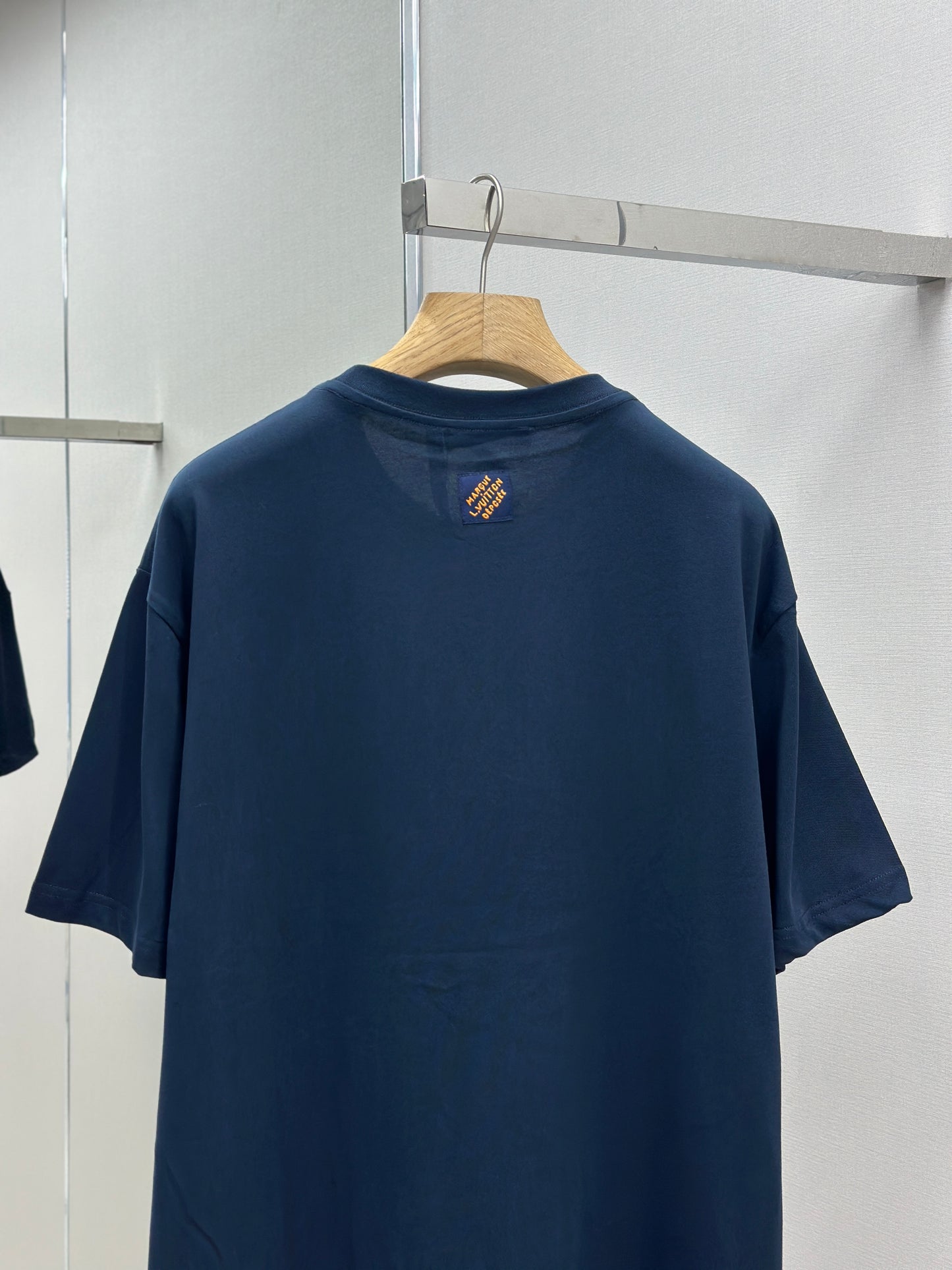 LOUI*V Embroidered Short-Sleeved T-Shirt