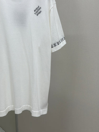 LOUI*V Short-Sleeved Cotton Crewneck