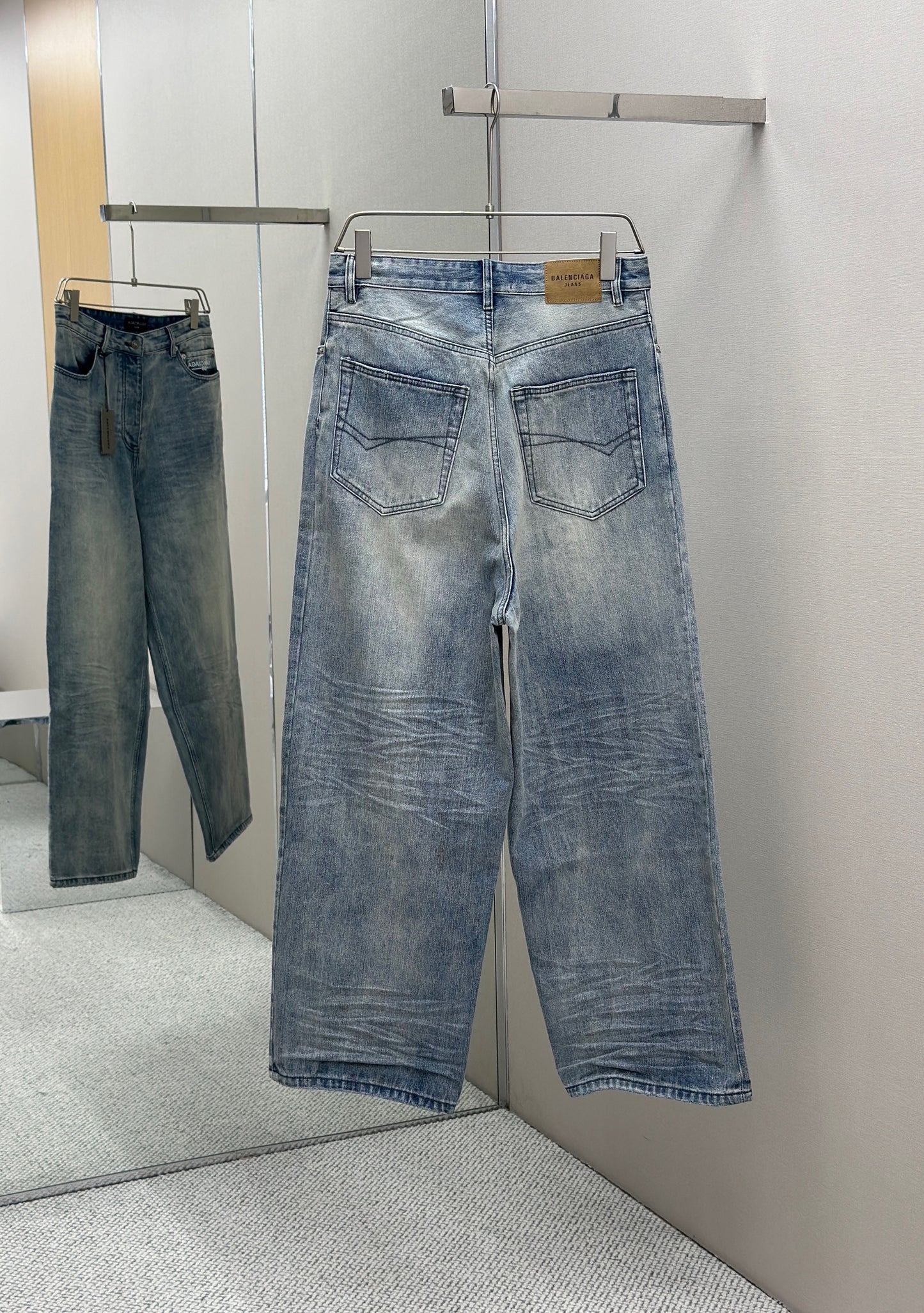 BALENC* Baggy Pants in Light Blue