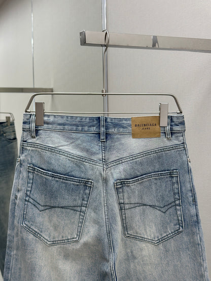 BALENC* Baggy Pants in Light Blue