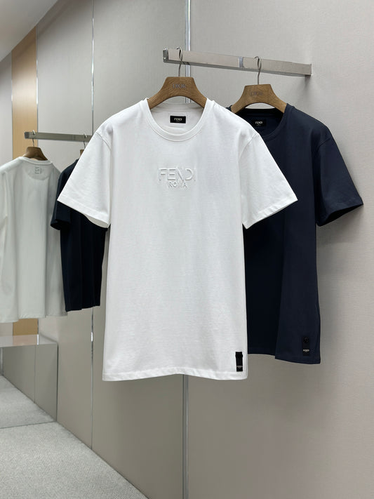 FEND1  Embellished with 3D-effect T-shirt