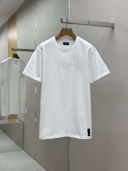FEND1  Embellished with 3D-effect T-shirt