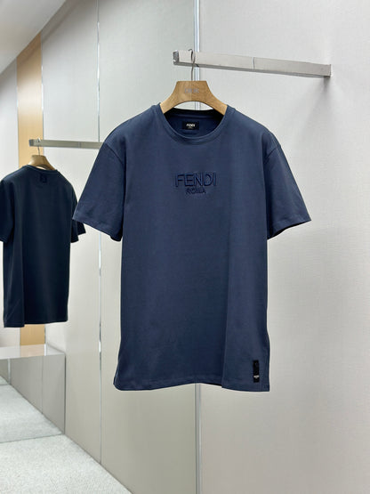 FEND1  Embellished with 3D-effect T-shirt
