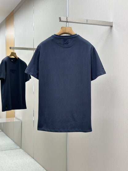 FEND1  Embellished with 3D-effect T-shirt