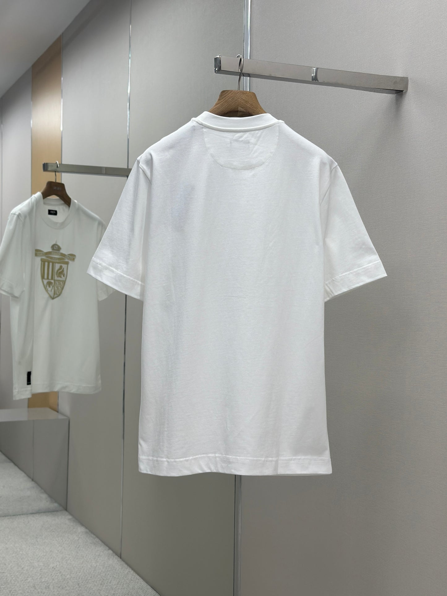 FEND1  Crest embroidered cotton t-shirt