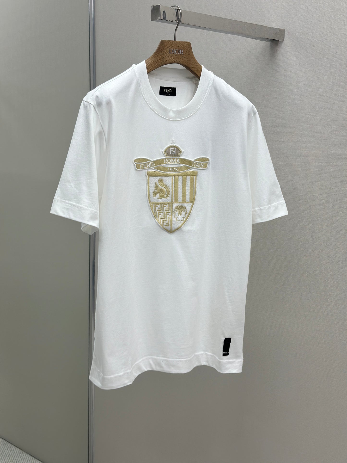 FEND1  Crest embroidered cotton t-shirt