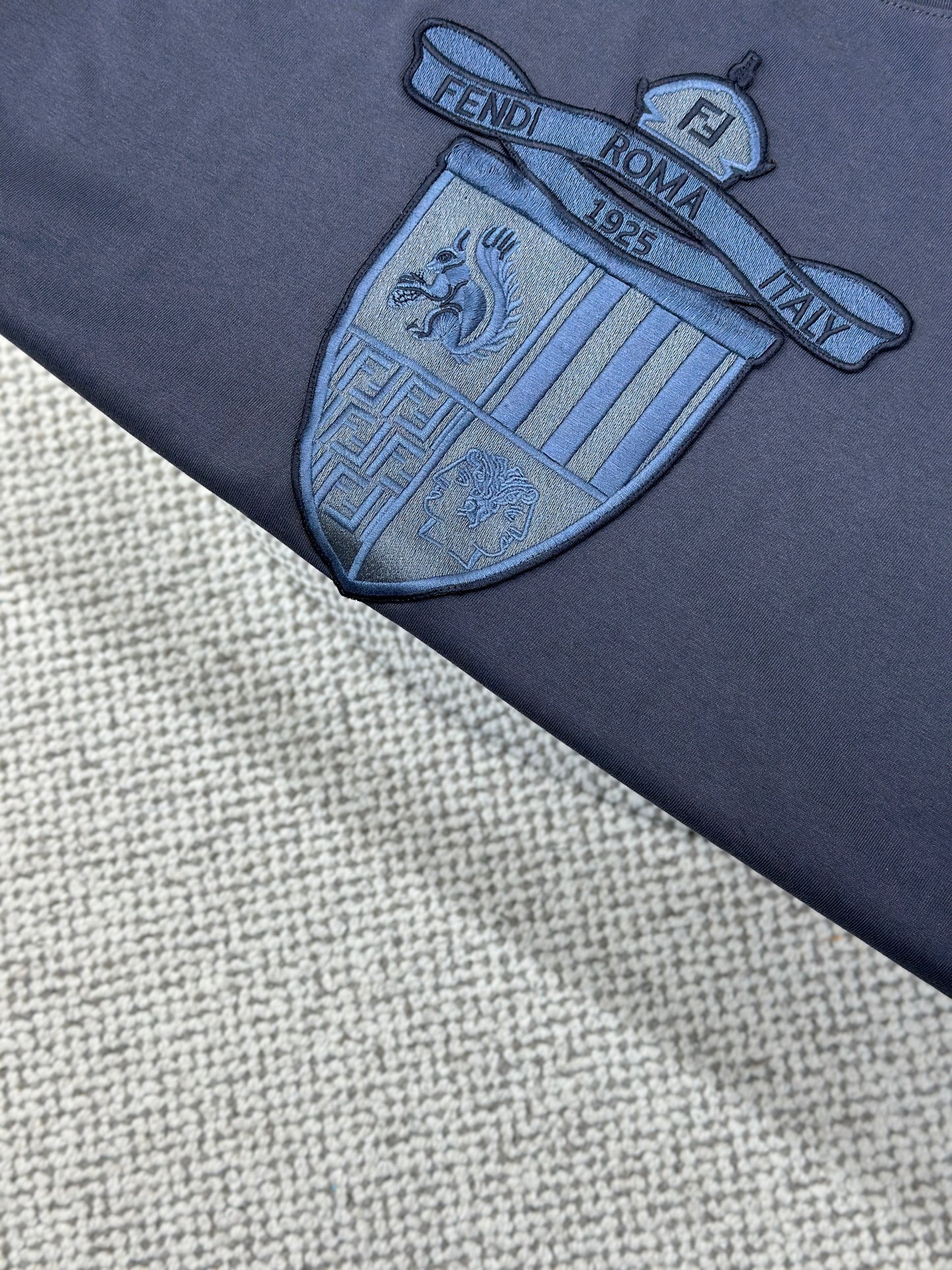 FEND1  Crest embroidered cotton t-shirt