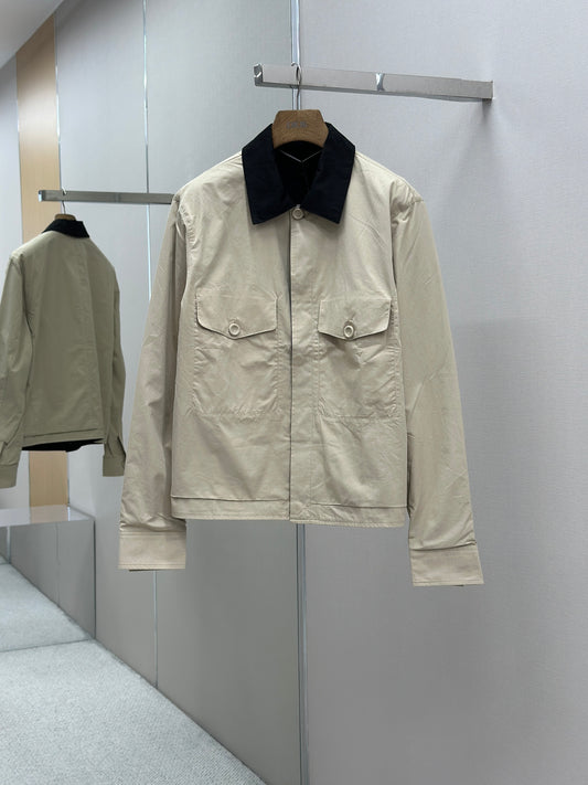DIO* Jacket with Contrasting Spread Collar
