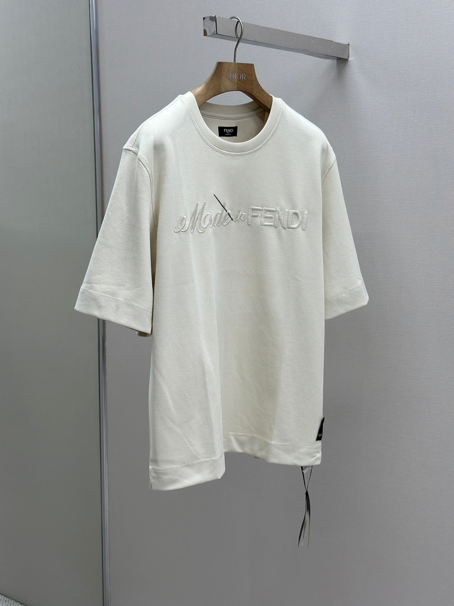 FEND1  3D embroidery T-shirt