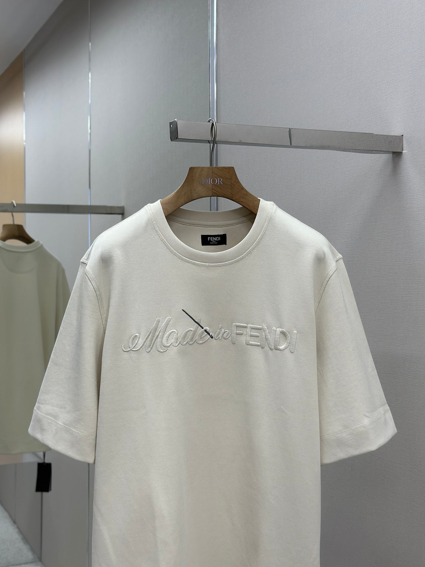 FEND1  3D embroidery T-shirt