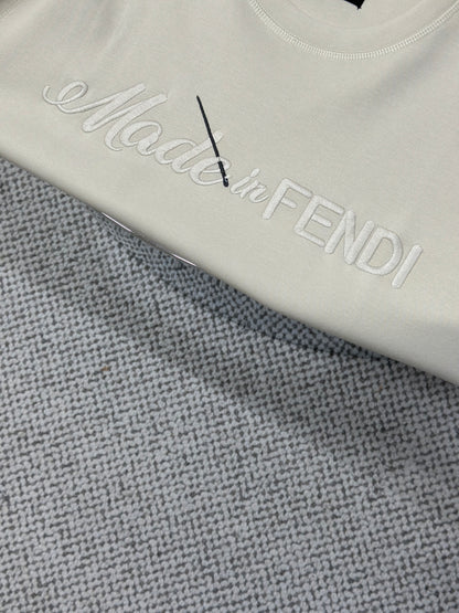 FEND1  3D embroidery T-shirt