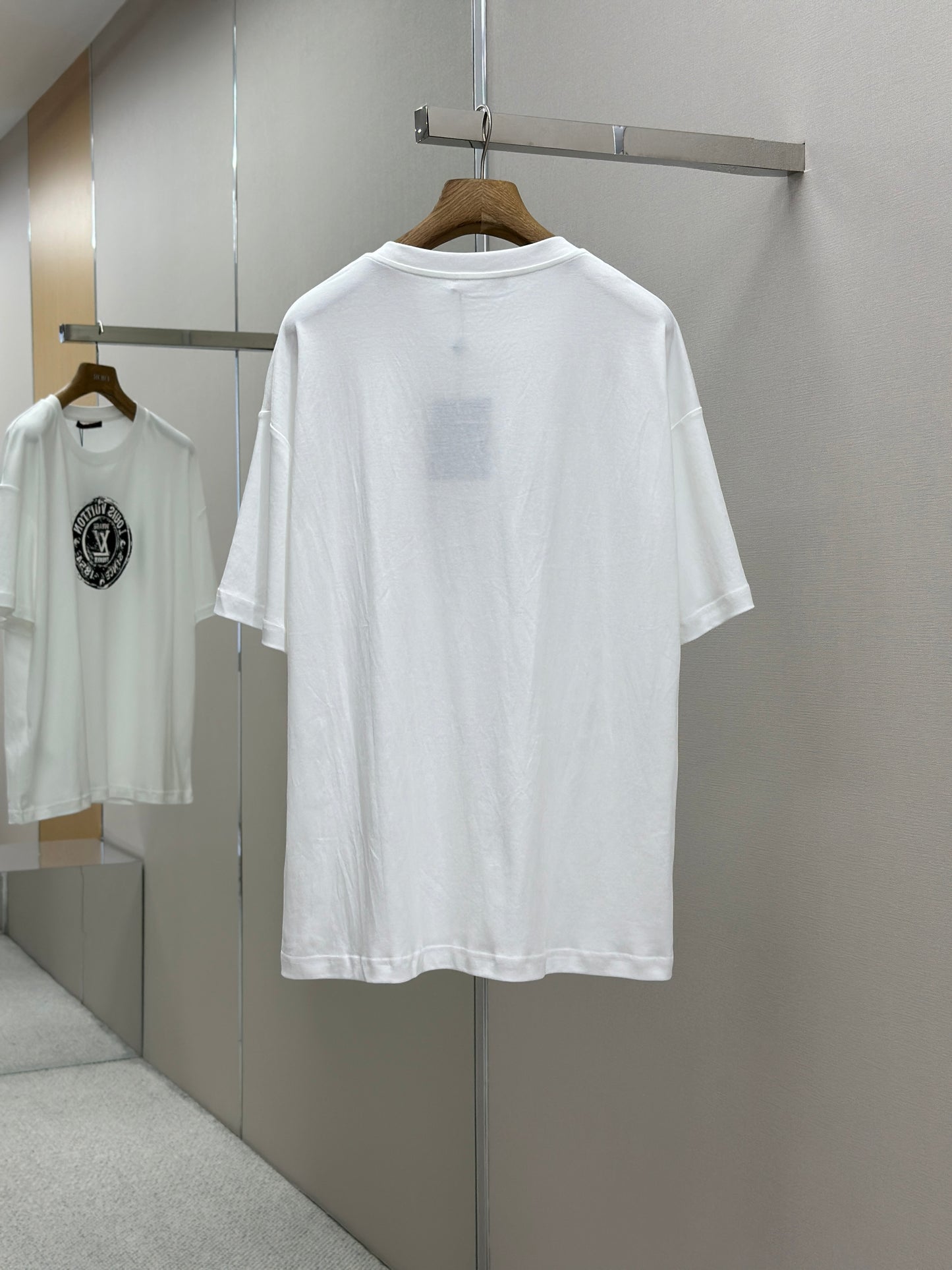 LOUI*V Stamp T-Shirt