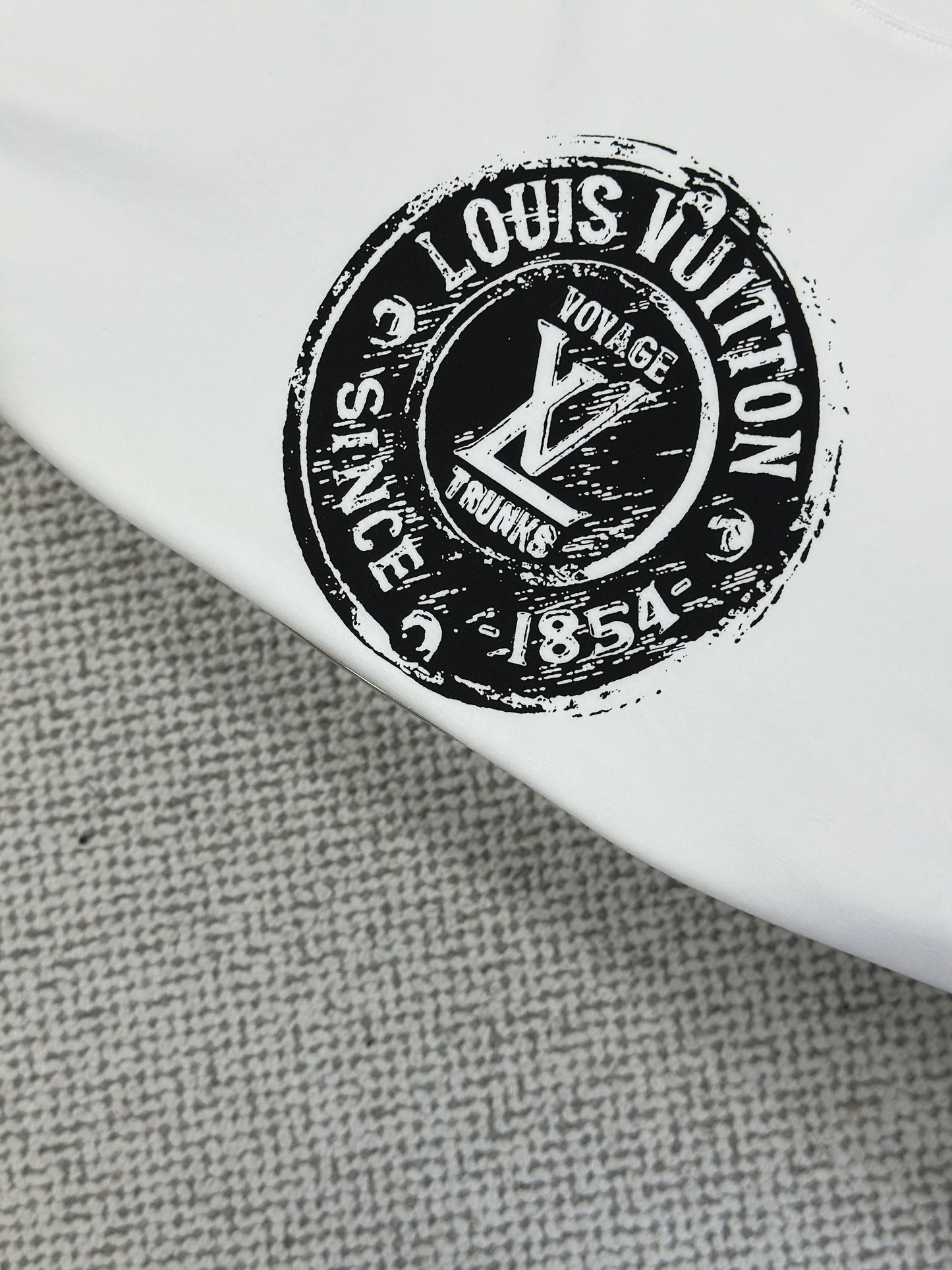 LOUI*V Stamp T-Shirt