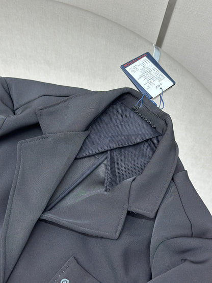 LOUI*V Preppy Relaxed Blazer