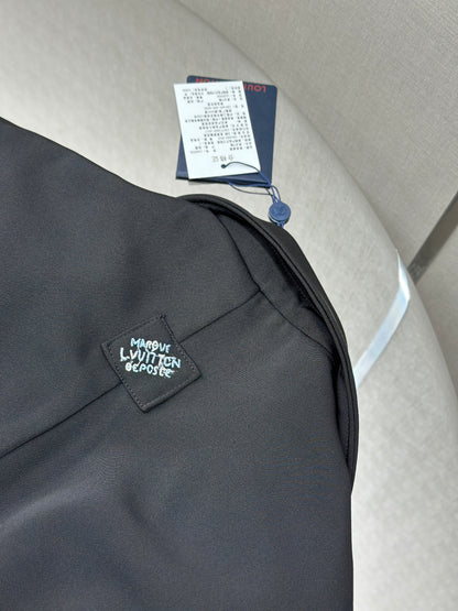 LOUI*V Preppy Relaxed Blazer