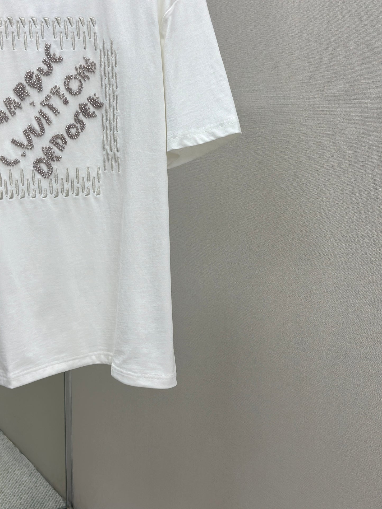 LOUI*V  Embroidered Signature Cotton T-Shirt
