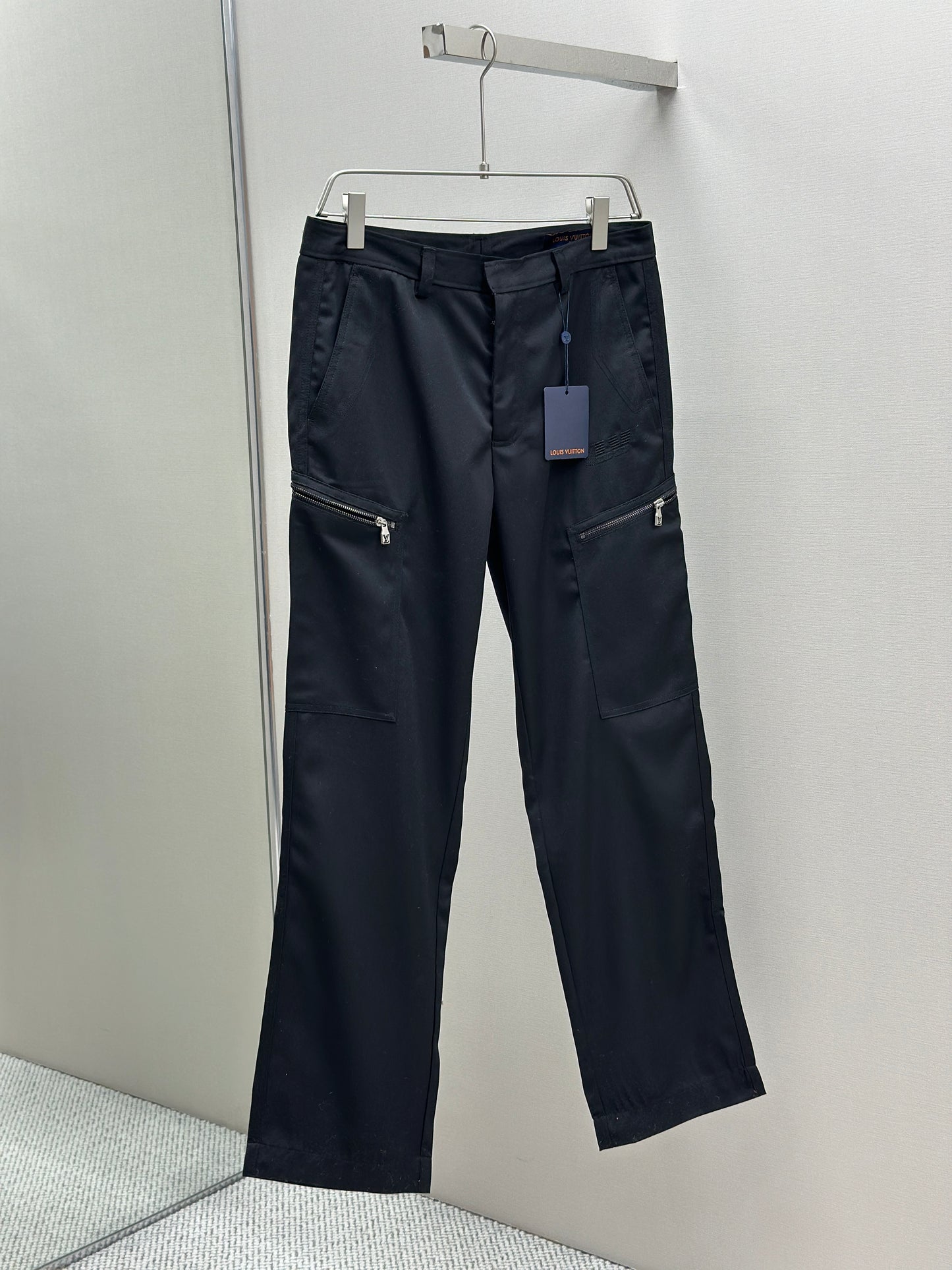 LOUI*V  Tailored Wool Cargo Pants