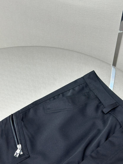 LOUI*V  Tailored Wool Cargo Pants